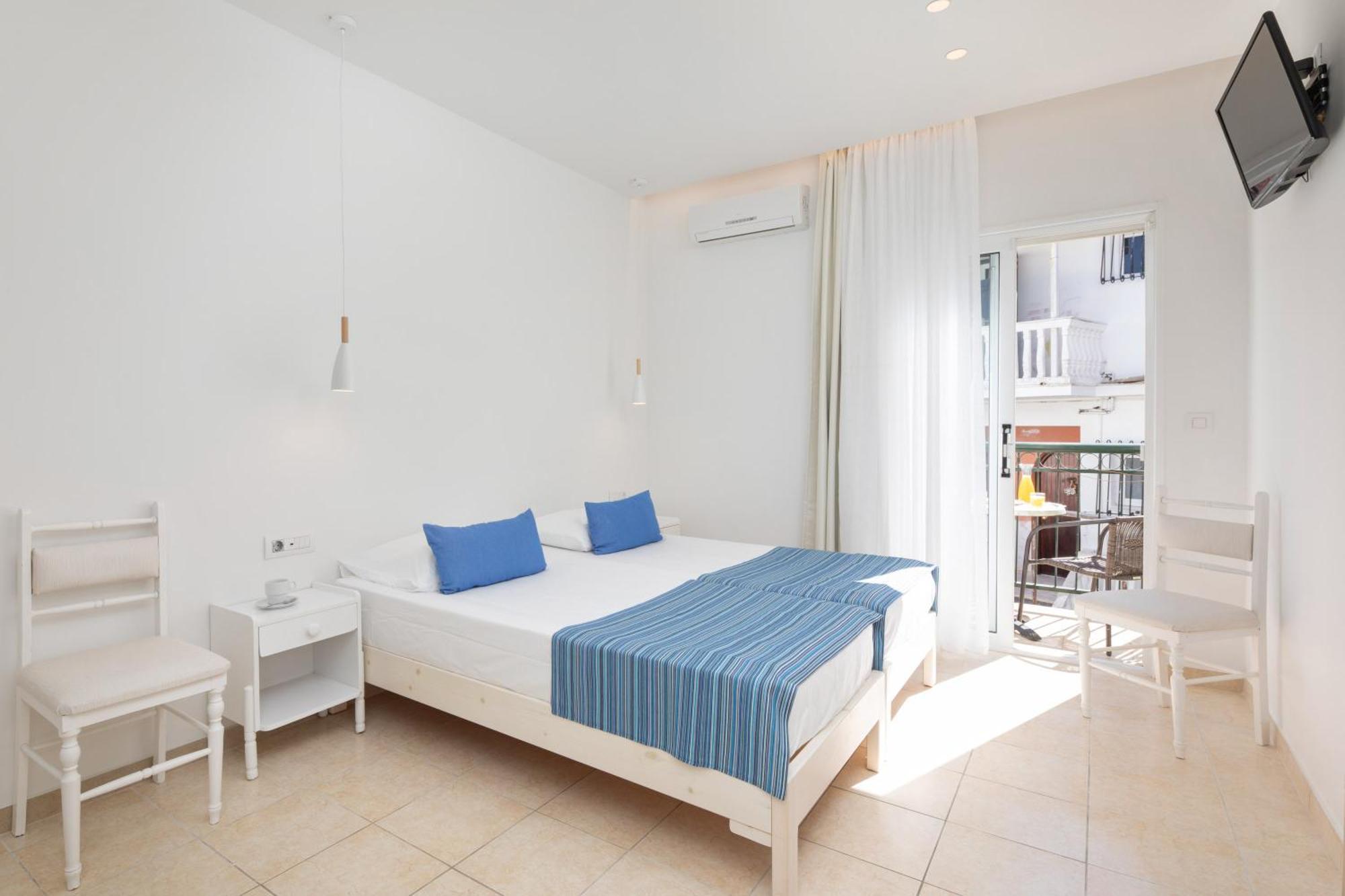 Bella Vista Beach Hotel Benitses  Extérieur photo